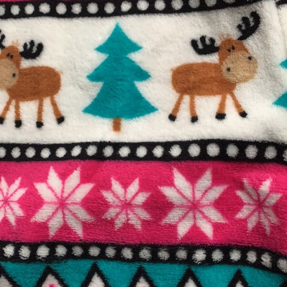 3/$10 NWOT fleece winter pants - Picture 2 of 4